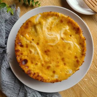 CASSAVA CAKE 1 un./ Promo 50% Off  (Bolo de Mandioca com cobertura de creme)